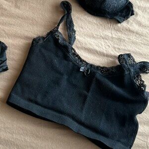 Out From Under Tank M/L